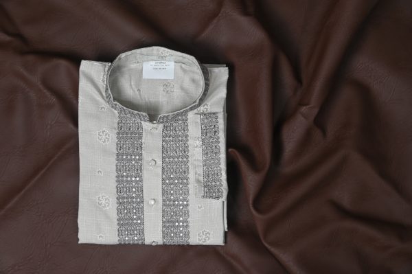 Khandani - Image 2
